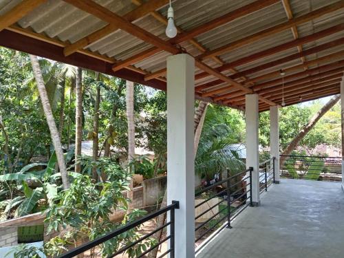 Vrt, Lake House Home Stay in Anuradhapura