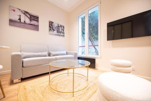 1 BR Saint Germain Luxembourg Garden, Paris (photo 3)