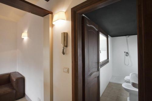 Laurina F2 roof terrace - LOCAPPART, Roma (foto 4)
