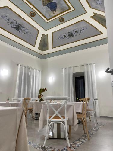 . Palazzo dei Baroni