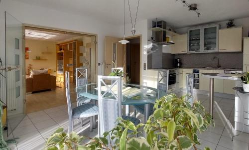 Helle, lichtdurchflutete Ferienwohnung im Herzen des Bayerischen Waldes, Nationalparknähe (Helle, lichtdurchflutete Ferienwohnung im Herzen des Bayerischen Waldes, Nationalparknahe) in Rinchnach