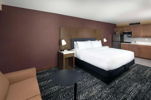 Four Points by Sheraton Manhattan - image 12