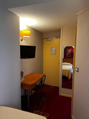 Economy Single Room