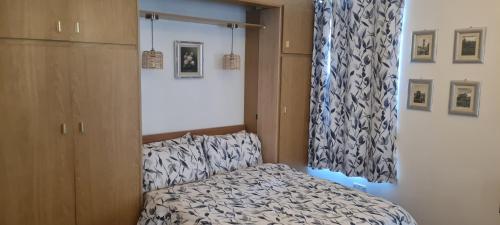 223 Websters land - stunning castle view, Edinburgh