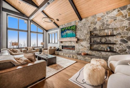 Opulence At Big White, Big White