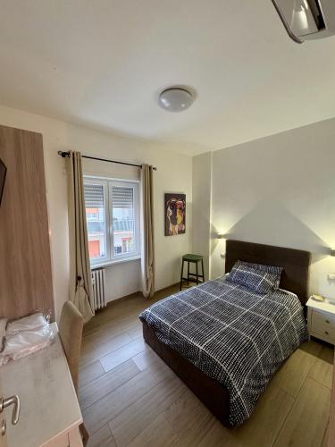 Grazioso appartamento Tiburtina - 3 bedrooms, Rome (photo 3)