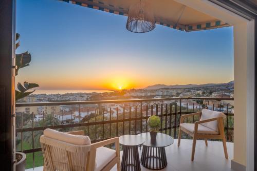 SunsetHome Marbella modern 2 beds apartament with sea view