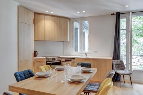 563 Suite Maillot - Superbe Appartement à Paris - image 5