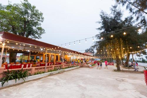 Nha Hang Khach San Tra Co