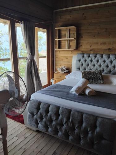 Villa Luz Coastal Sanctuary in Isla Tintipan