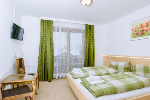 Four-Bedroom Holiday Home