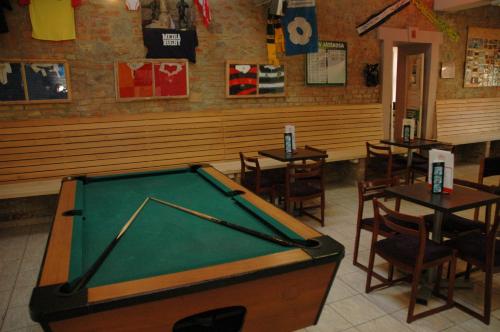 Rugby Club Hostel - image 13