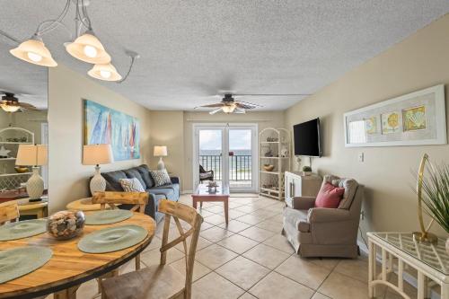 Surf Side Shores 1402 - image 2