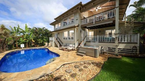 F-69 North Shore Oasis