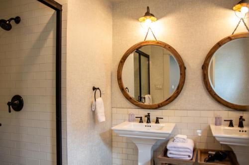 Helena Resort – Anaheim, CA