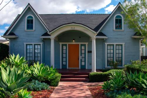 Helena Resort – Anaheim, CA