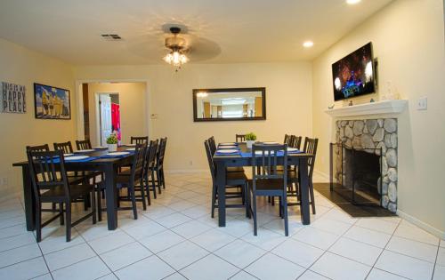 California Dreamin Home – Anaheim, CA