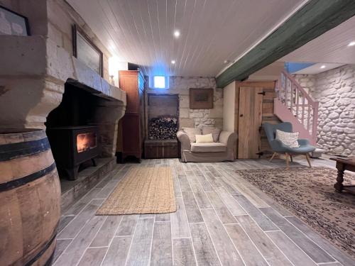La Bergerie- Beautiful barn conversion in Chinon, Loire Valley in Les Lutinieres