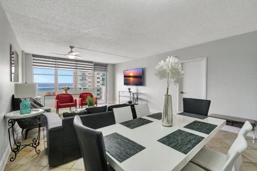 Flip Flop Paradise in Hollywood Florida in Hollywood, USA