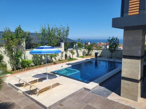 Comfort 4 bedroom villa yalova see view in Yenimahalle (Yalova)