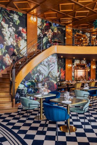 Ресторан, Château Jeanne & The Forest - Château de Montvillargenne in Chantilly