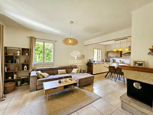 Villa Lina 6 pers plages et rivières gîte à louer Serra-di-Fiumorbo