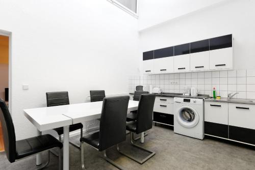 BIG Central City 6Rooms Aprt Kurfürstendamm, Berlino (foto 10)