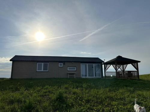 Viesnīcas āriene, Komfortowe domki nad jeziorem Sztabinki in Hołny Majera