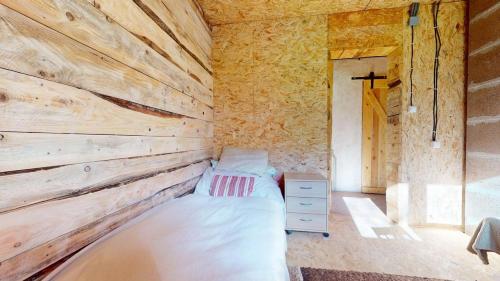 Off-grid Eco Farm Dolinka in Banska stiavnica