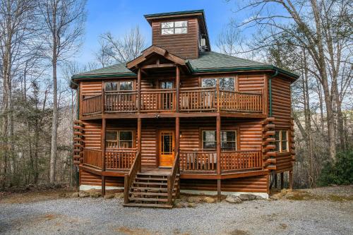 Cherokee Pool Lodge