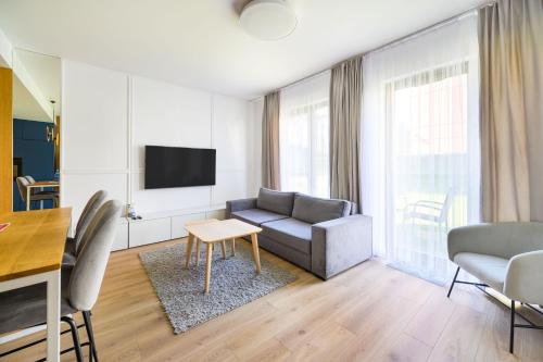 One-Bedroom Apartment image 1