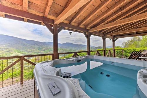 True Log Cabin w/ Game Room, Year-Round Views - Maggie Valley, NC