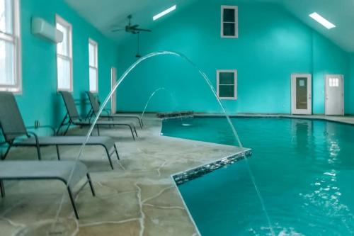 The Panola Mansion - Indoor Pool & Pavilion in Stockbridge (GA)
