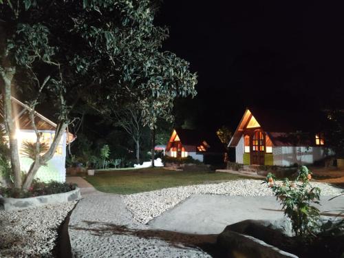 Cabañas San miguel Cachipay - Colombia