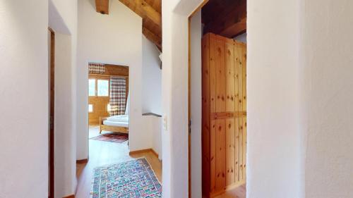Apartment with Balcony image 10