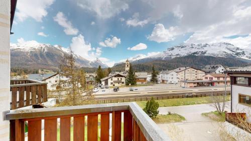 Apartment with Balcony image 8