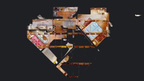 Apartment with Balcony image 4