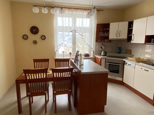 Apartmán Kumburská - Nová Paka (Apartman Kumburska - Nova Paka) in โนวา ปากา