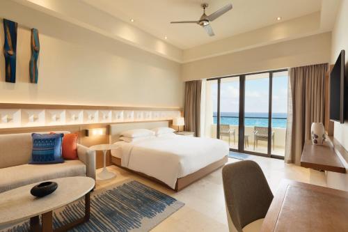 Hyatt Ziva Cancun, an All Inclusive Resort in 칸쿤