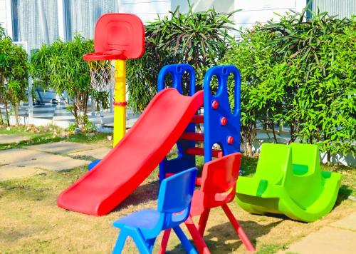 Seawood Beach Front Resort in Parra