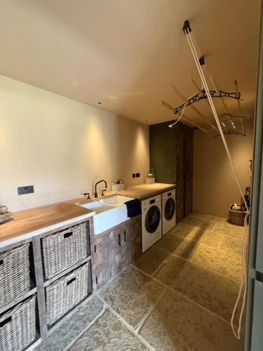 Converted Barn in Sibford Gower in Svalklifa