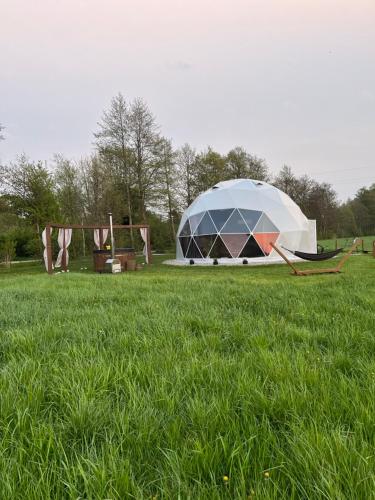 Glamping HEN W TRAWIE