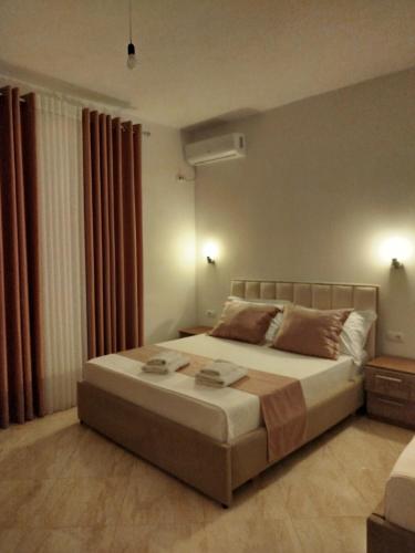 One-Bedroom Apartment image 9