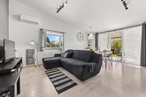Two-Bedroom Holiday Home room in House Kacana