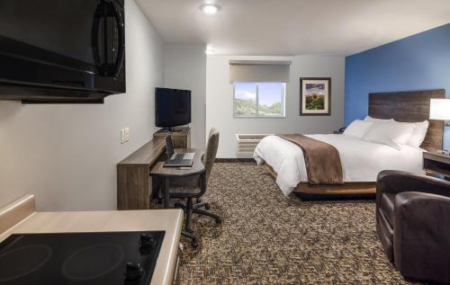 Queen Room - Disability Access