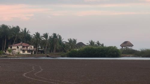 Chalet Paraiso in Retalhulehu