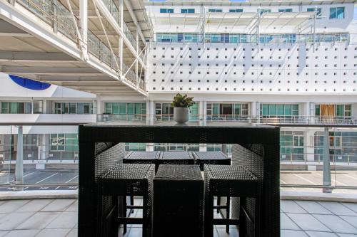 Spacious Newly Renovated Princes Wharf 1BR, Auckland (photo 9)