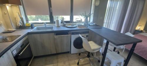 Lavrio Center - Nataly's Studio - with internal Sauna in Lavrio