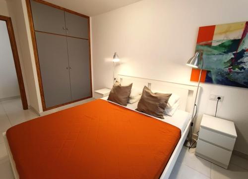 PMT15 - Seafront Apartment, Torrevieja (foto 2)