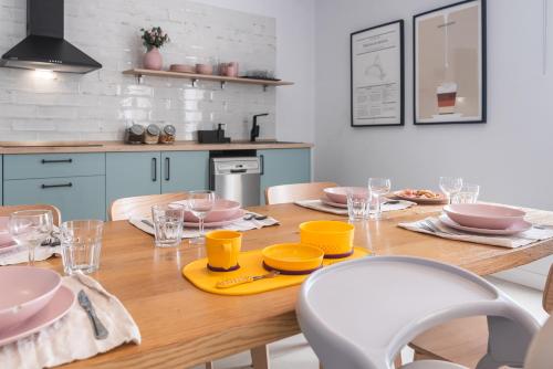 Konyha, El Submarino Coastal Home in Santa María de Guía